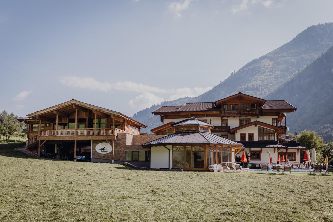 Feriendorf Ponyhof Hotell Fusch an der Grossglocknerstrasse Eksteriør bilde