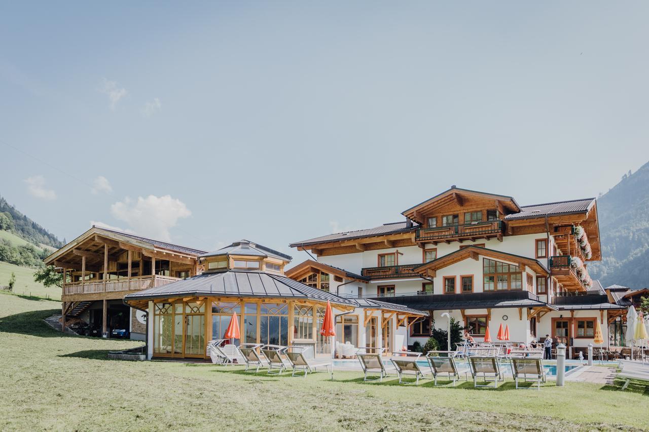 Feriendorf Ponyhof Hotell Fusch an der Grossglocknerstrasse Eksteriør bilde