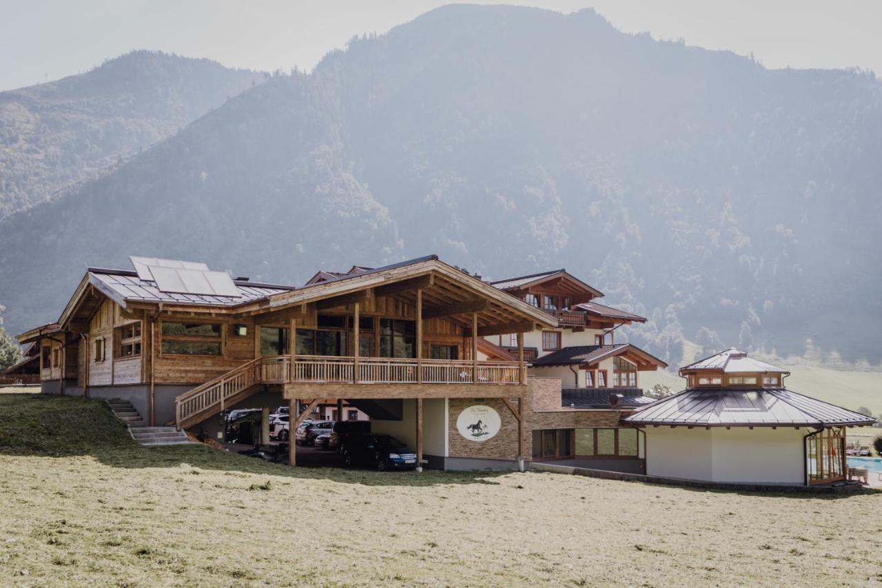 Feriendorf Ponyhof Hotell Fusch an der Grossglocknerstrasse Eksteriør bilde